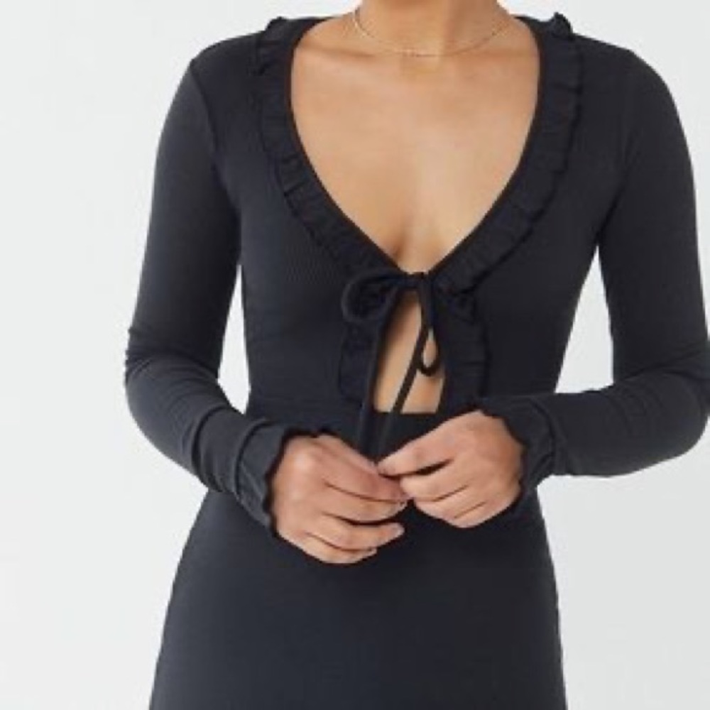 Urban Outfitters Gemma Ruffle Tie Front Dress Sz M